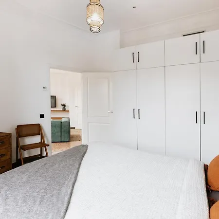 Llanos - Two Bedroom In Heart Of The Barcelona